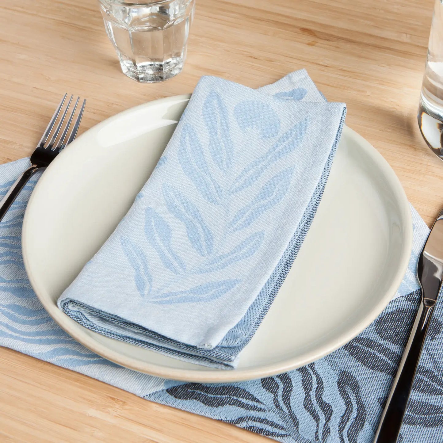 Reusable Cotton Jacquard Napkins - Entwine