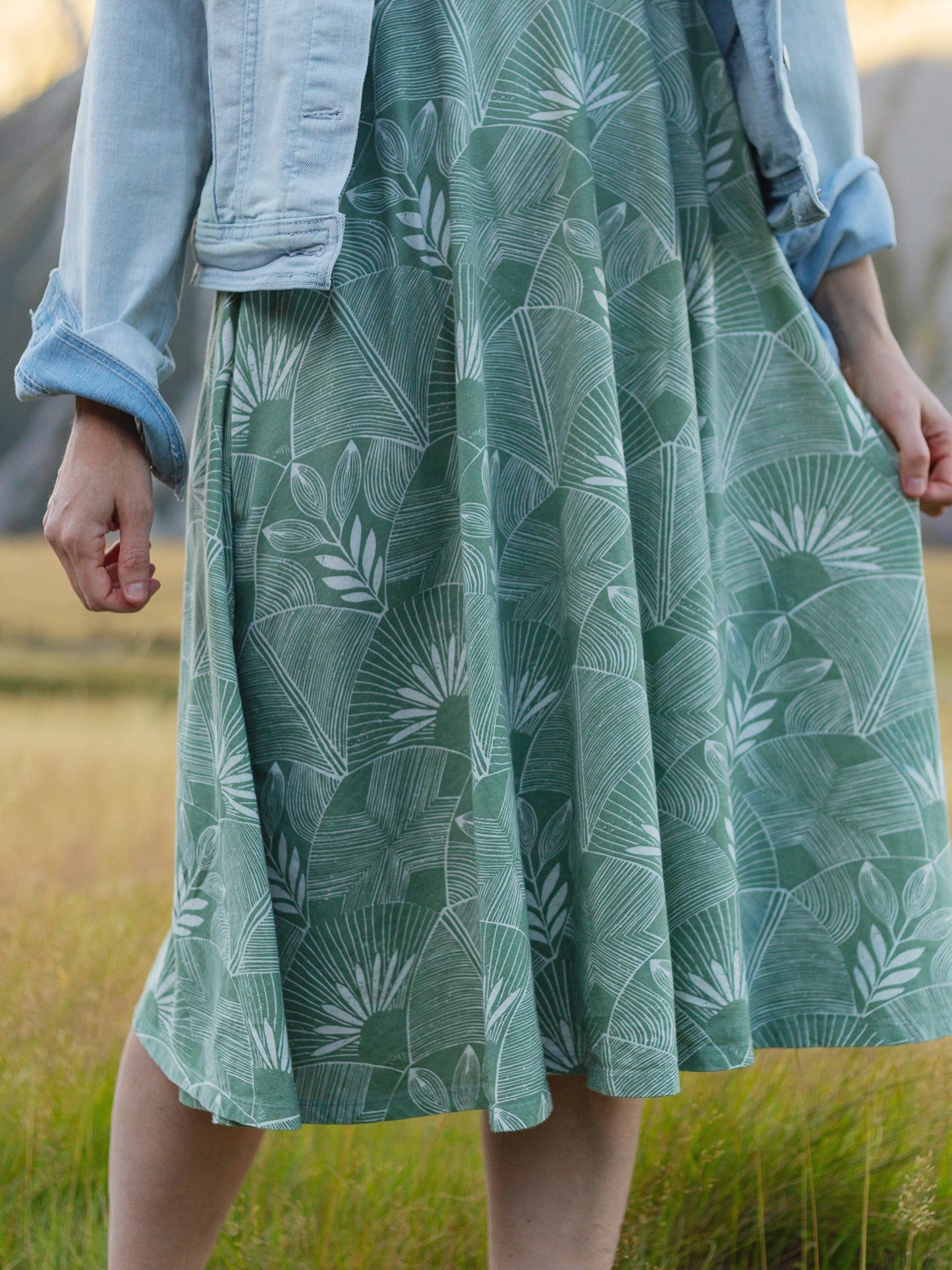 Deco Frond Midi Dress *COLLECTIVE*