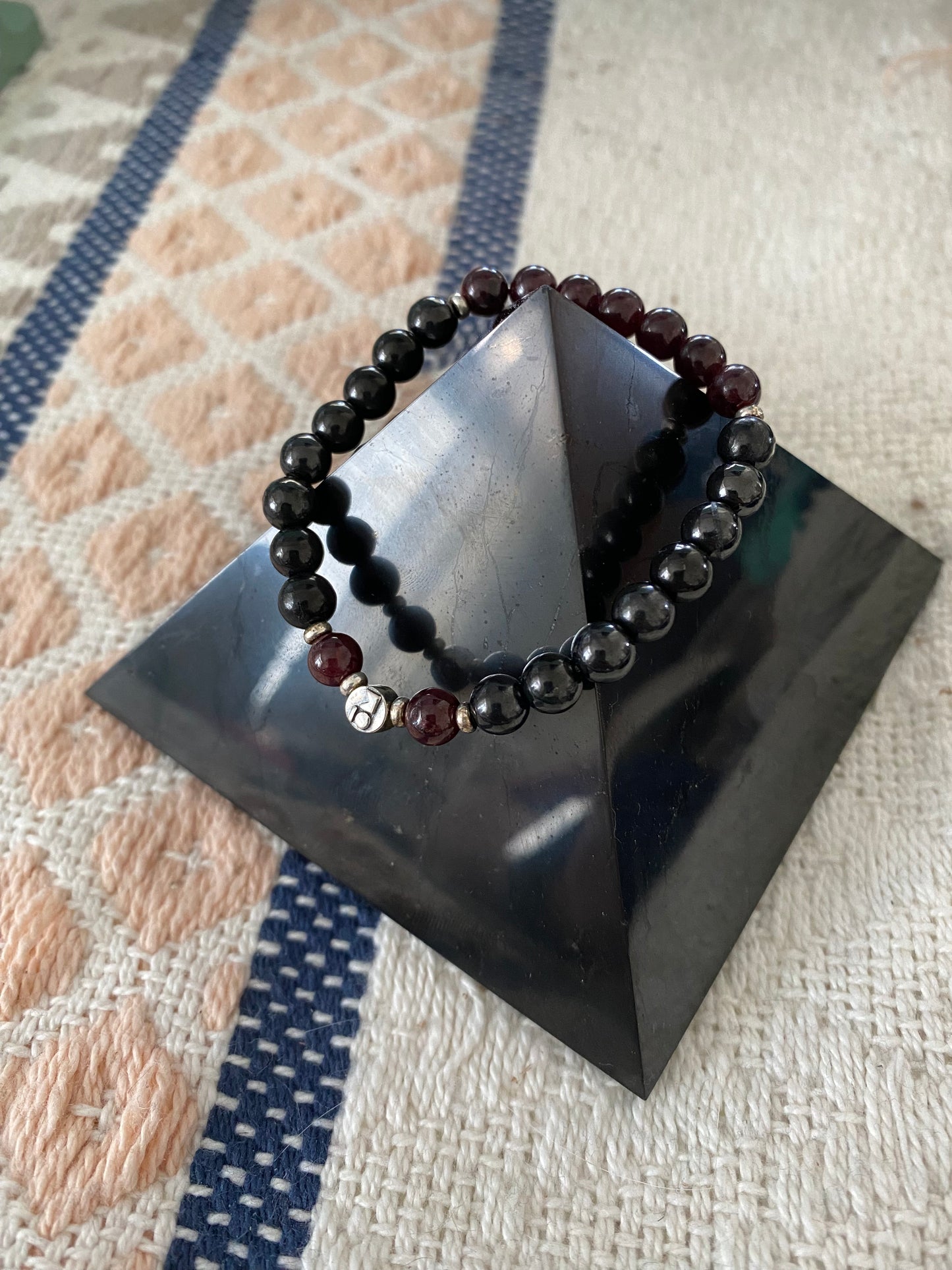 BALANCE | Shungite Mala Bracelet