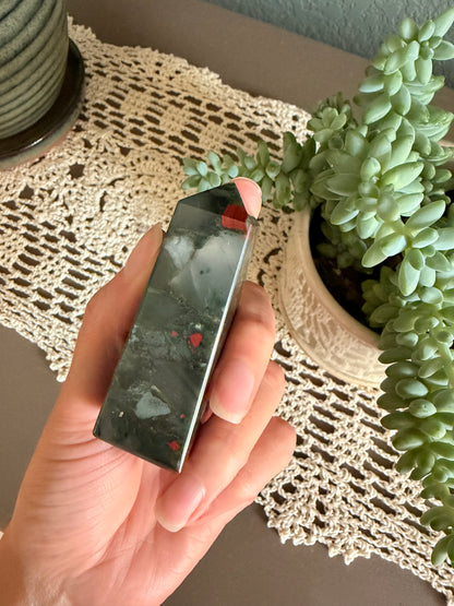African Bloodstone 4 Sided Obelisk (~3in/7.5cm)