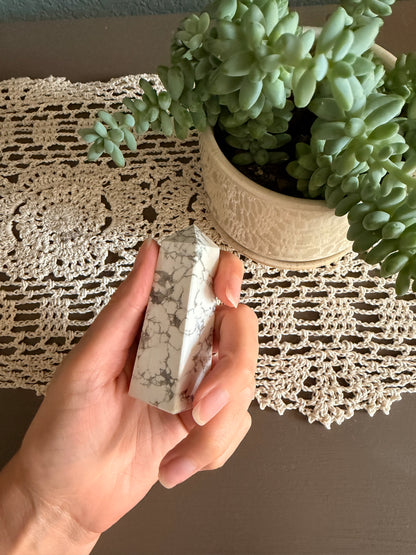 White Howlite 4 Sided Obelisk (~3in/7.5cm)