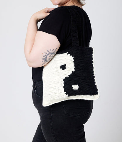 Crochet Yin Yang Bag *COLLECTIVE*