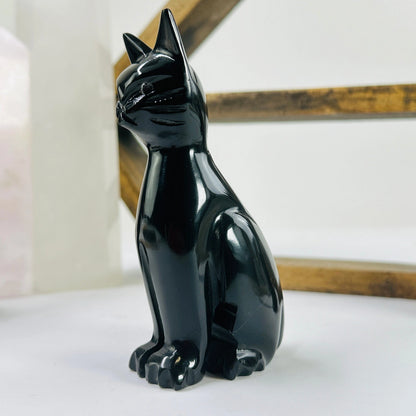 Hand-Carved Black Onyx Cat