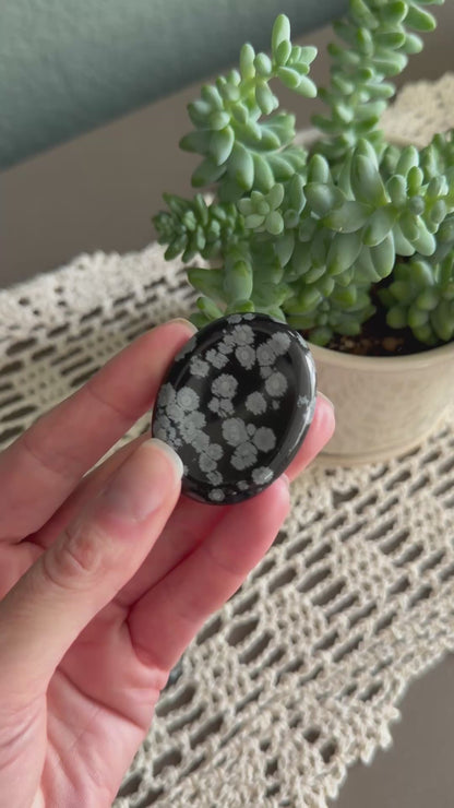 Snowflake Obsidian Worry Stone