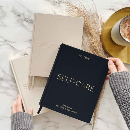 My Daily Self Care [gratitude & reflection journal] - Black